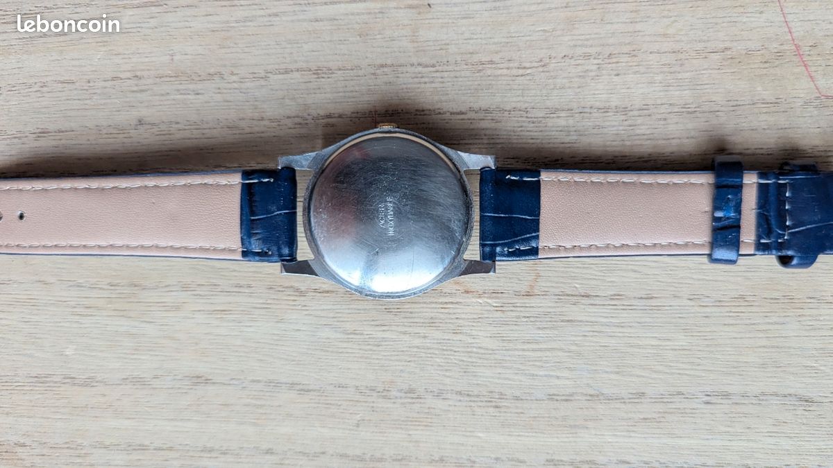 Montre Vintage LIP Mécanique - Boîtier Acier - Cadran Bleu - Années 1960 - Occasion