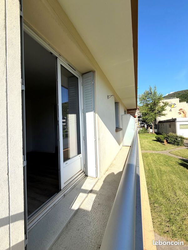 Appartement 3 pièces 61 m² · à Gières · 61 m² · 168 000 €