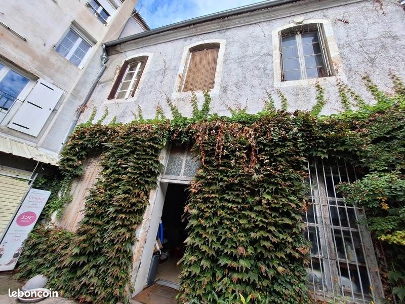 Immeuble 309 m² · à Montluçon · 309 m² · 116 202 €