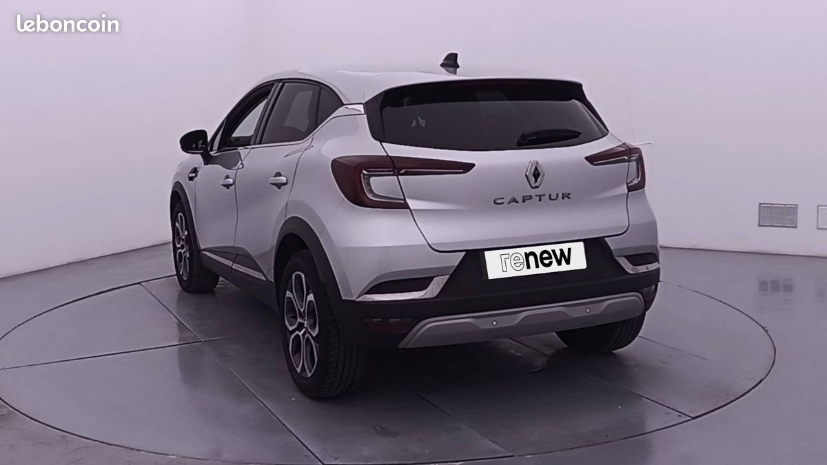 Renault captur mild hybrid 160 edc techno (image 29)