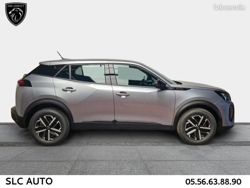 Peugeot 2008 1.2 Hybrid 136ch Style e-DCS6 (image 8)