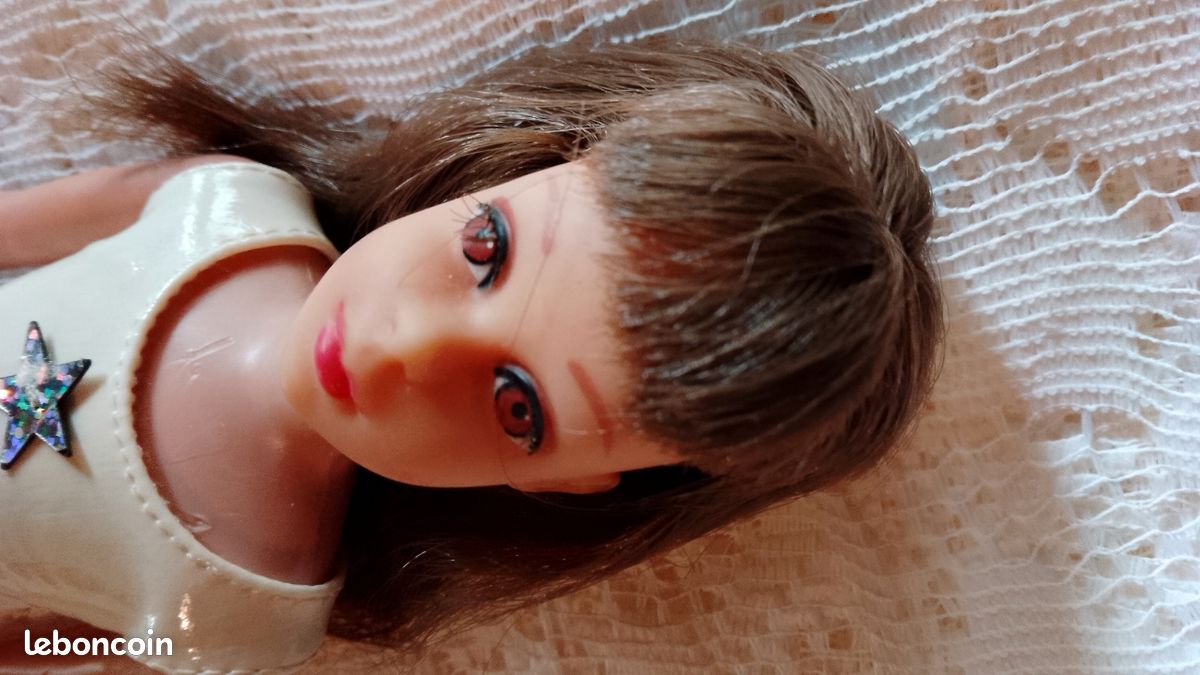 VINTAGE MATTEL BARBIE Francie Valise Malette Années 60 EUR 55,00