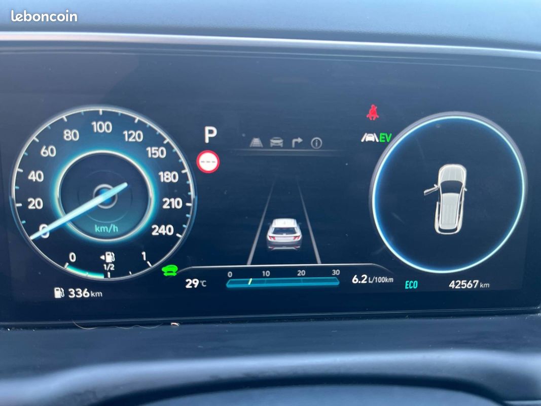 HYUNDAI Tucson 1.6 T-GDI 230 Hybrid BVA6 Creative (image 29)