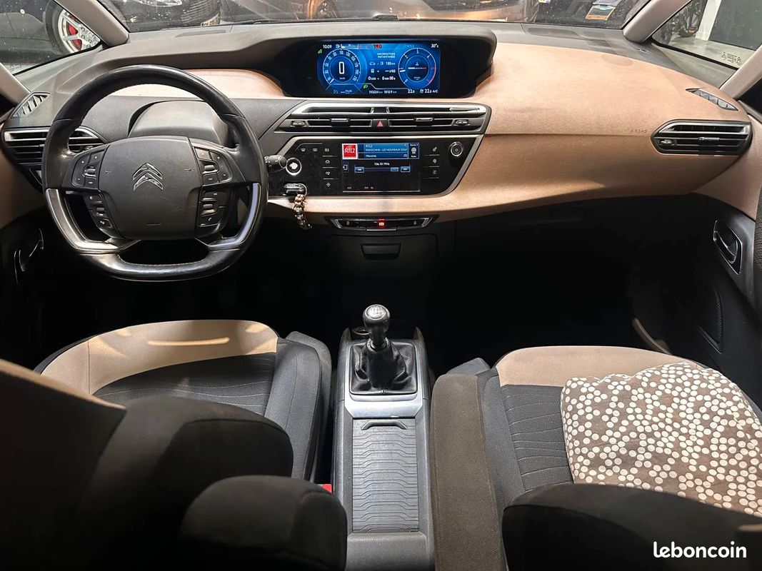 CITROEN C4 Picasso 1.6 HDi 112ch Confort - 2013 - 193 000 km - Suivi complet - Courroie + Révision faite (image 14)