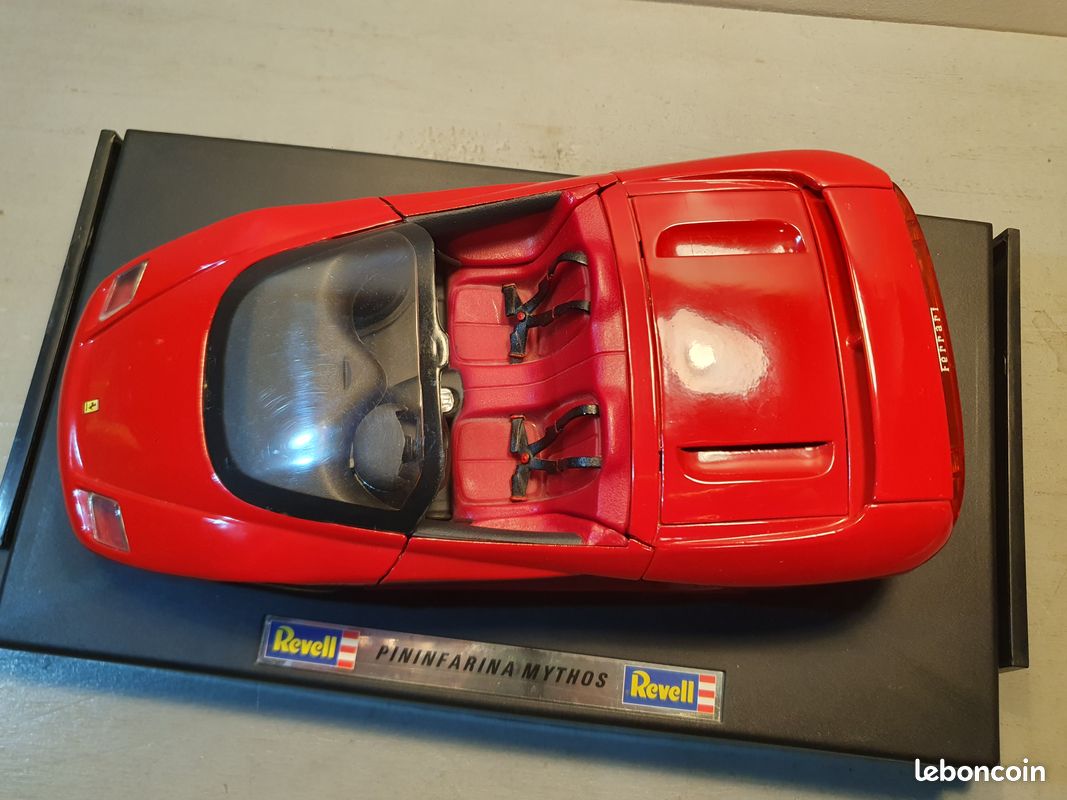 Guiloy Ferrari Mythos Pininfarina Rouge Red 1/18 67511 Guiloy Ferrari Mythos Pininfarina Rouge Red 1/18 67511