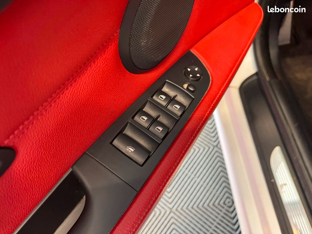 BMW SERIE 3 CAB E93 LCI 330d 245 ch M Sport PROPULSION | FRANÇAISE 2NDE MAIN (image 32)