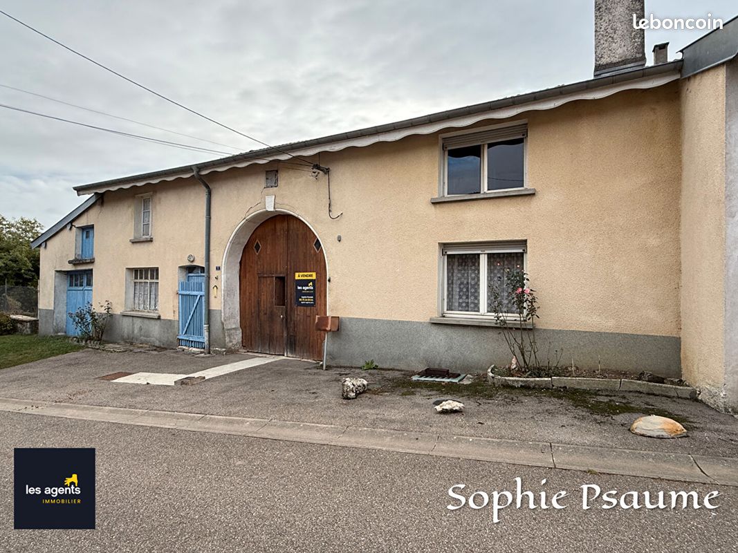 Maison 6 pièces 150 m² · à Fécocourt · 150 m² · 85 000 €