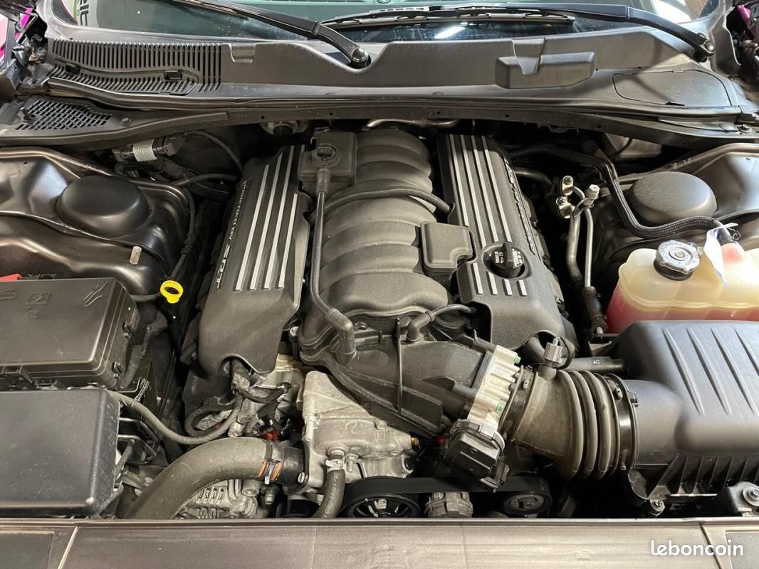 Dodge Challenger R/T SCAT PACK WIDEBODY 6.4 V8 SRT 392 (image 15)