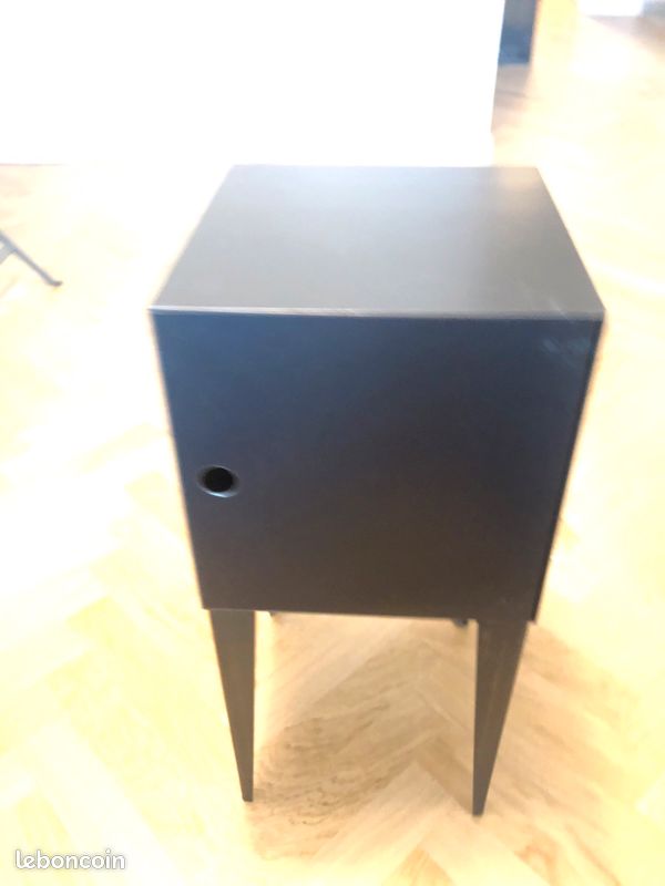 Chevet en tôle noire 1 porte (image 1)