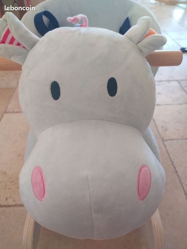 Hippo a bascule (image 1)