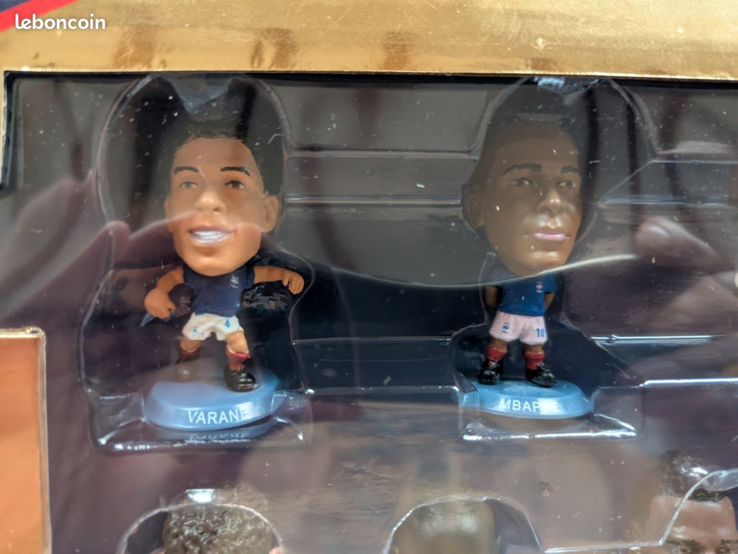 Figurine SOCCER STARZ Équipe De France 2020 – Coffret Collector – Parfait État