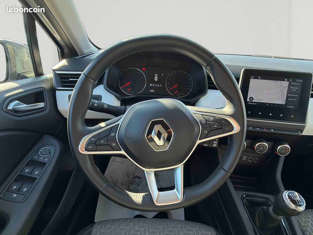 RENAULT Clio TCe 100 GPL Evolution (image 14)