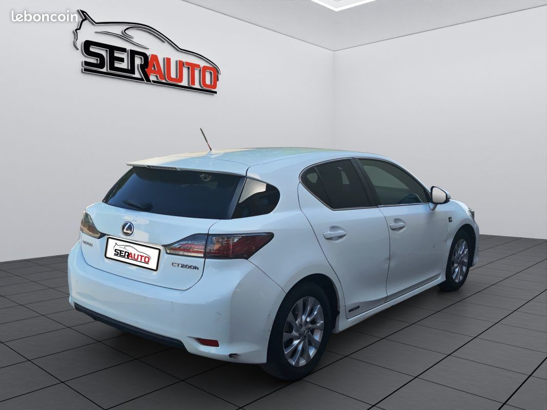 Lexus ct200h f sport auto (image 3)