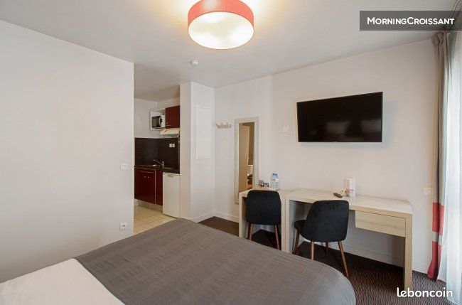 Appartement 1 pièce 18 m² · à Villejuif · 18 m² · 1 980 €