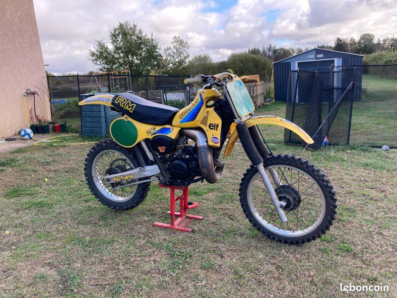 Rm 250 (image 1)