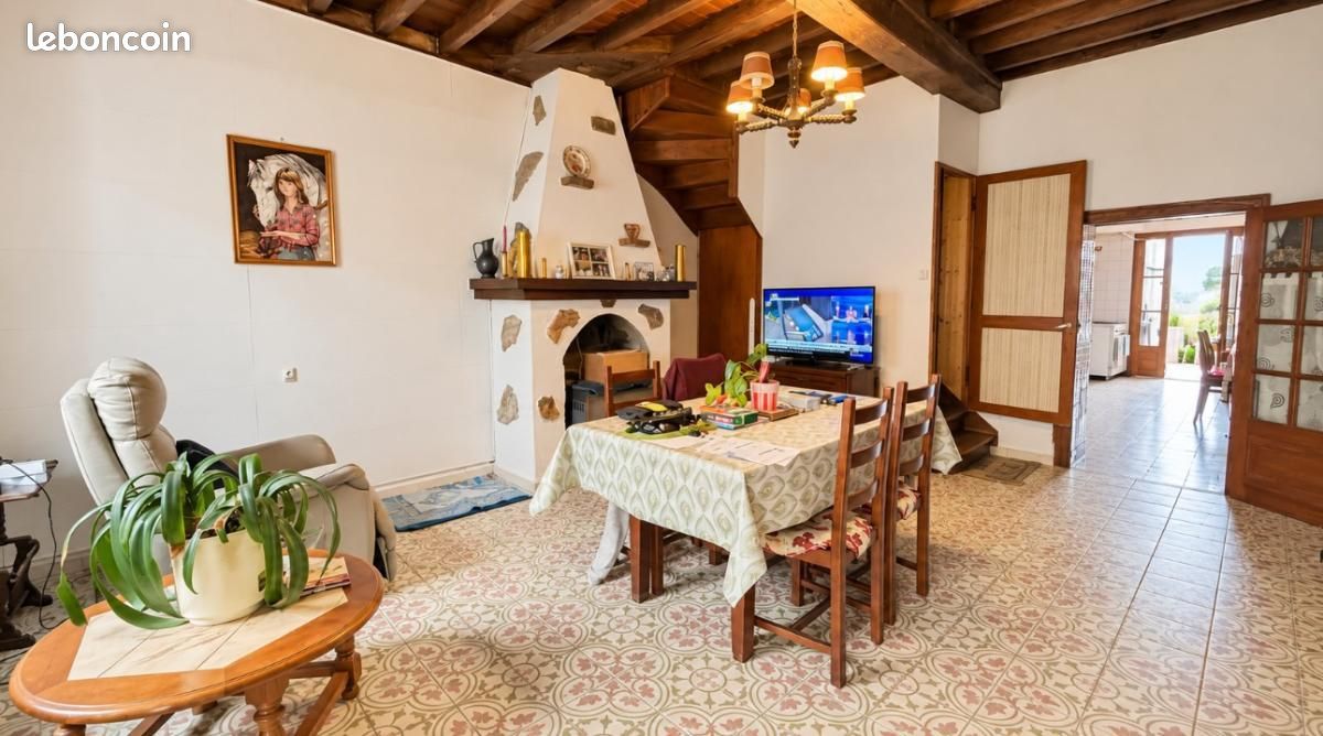 Maison 4 pièces 79 m² · à Neuville-sous-Montreuil · 79 m² · 96 000 €