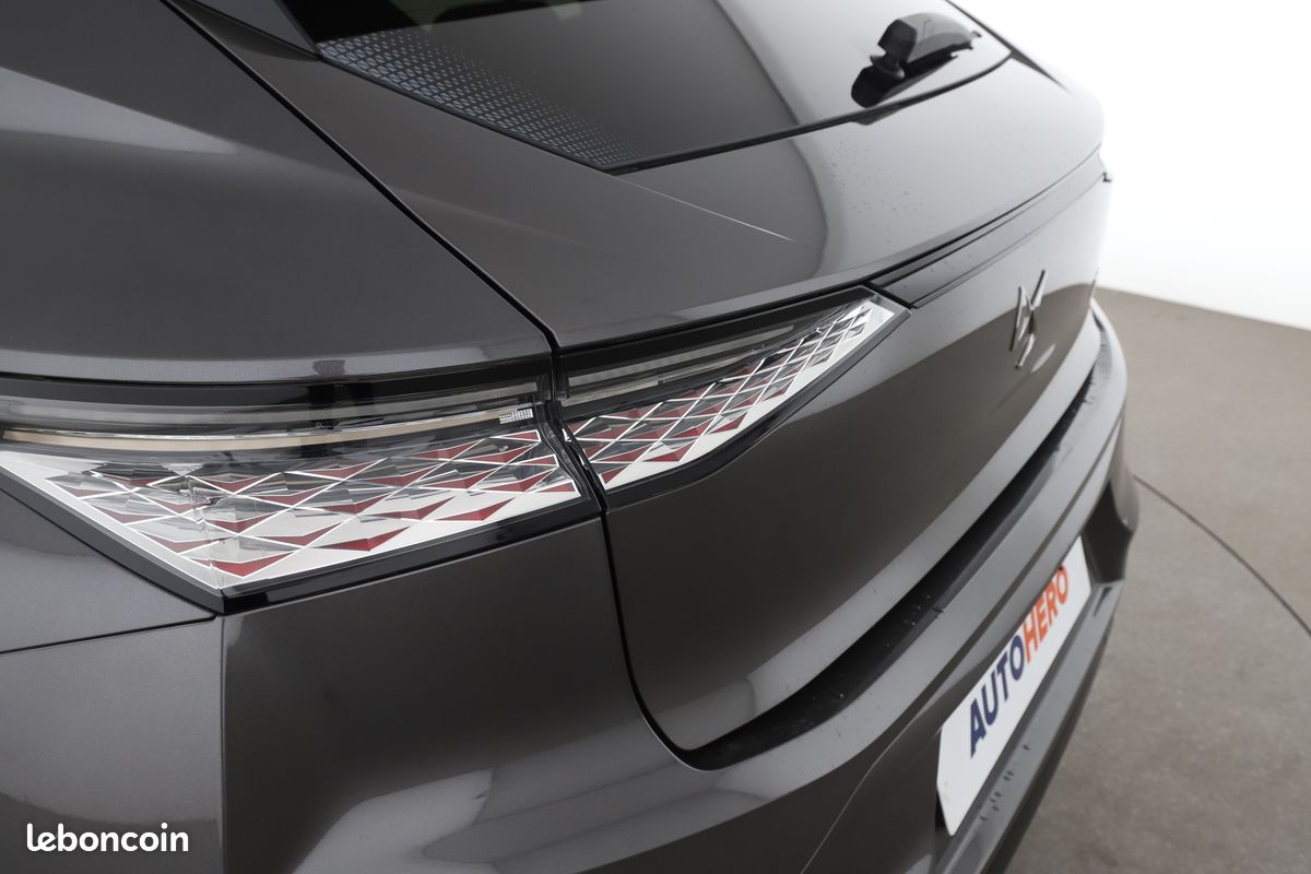 DS Automobiles DS 4 1.6 Puretech Performance Line + Auto 181 ch (image 28)