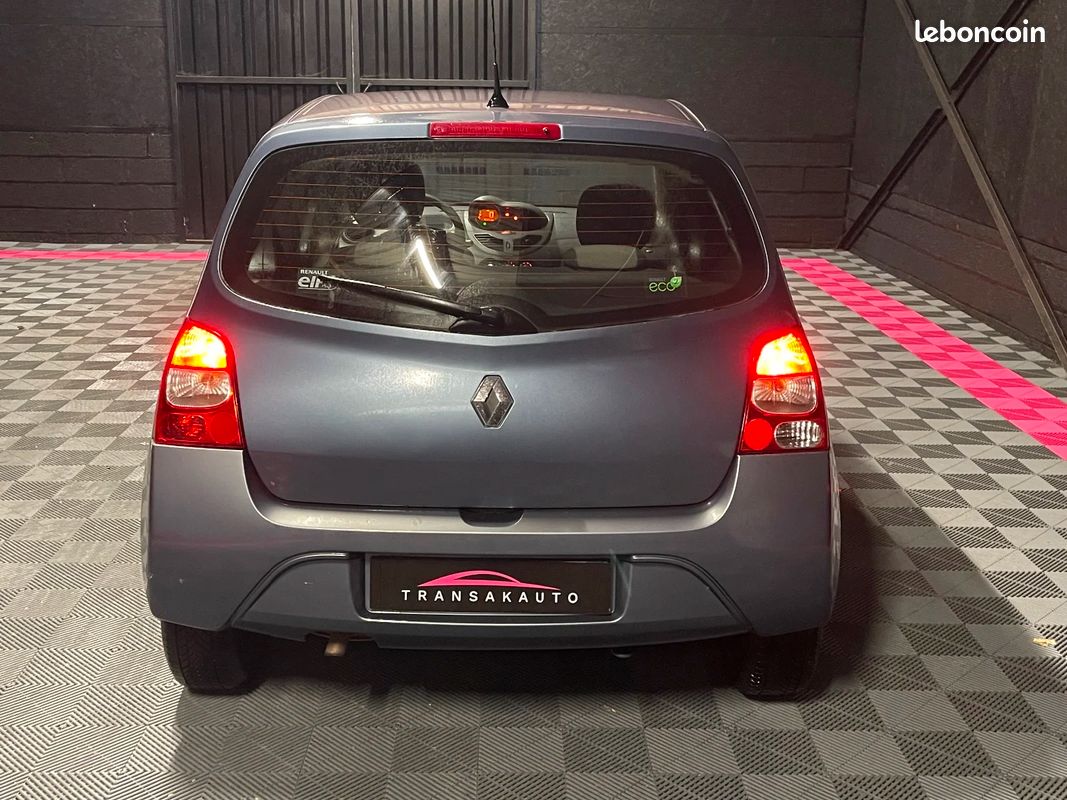 RENAULT TWINGO II 1.2 LEV 16v 75 eco2 Access Euro 5 (image 5)
