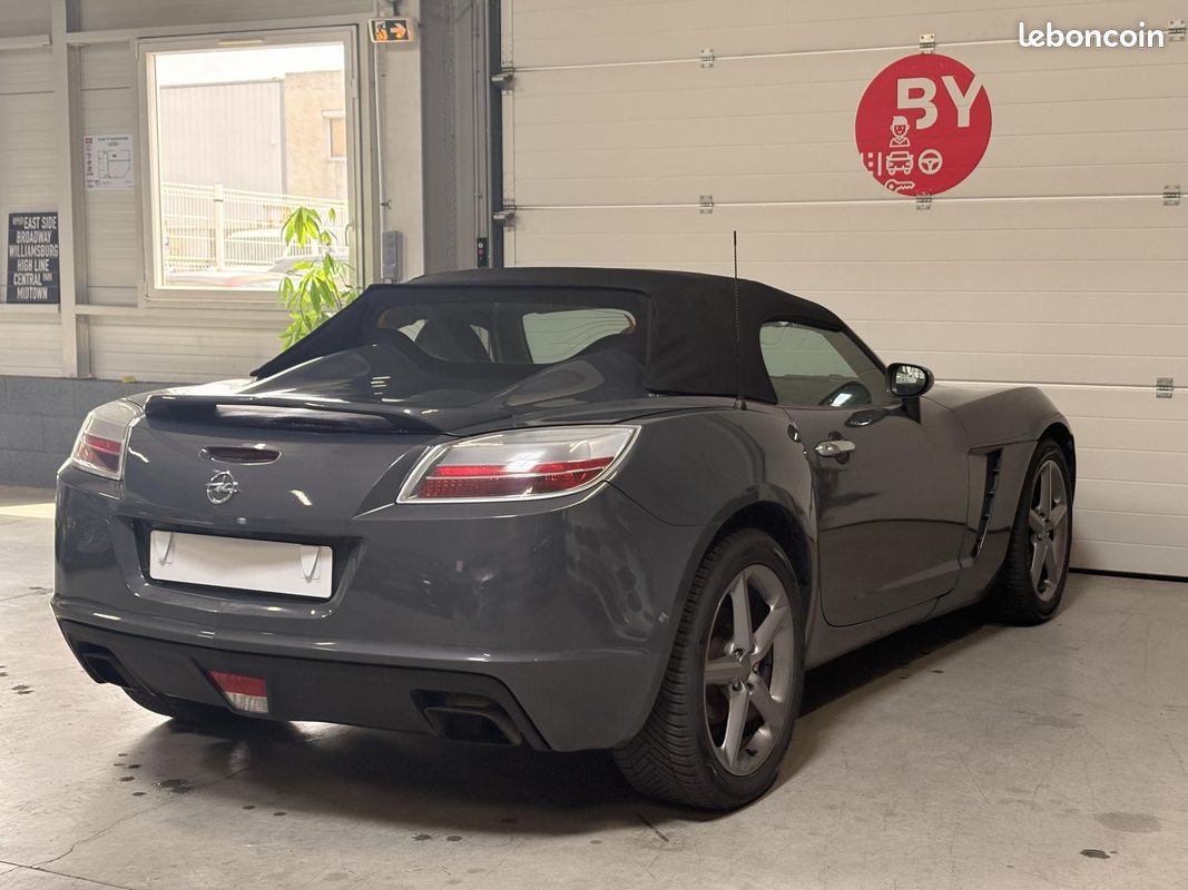 OPEL GT 2.0i Turbo Ecotec ROADSTER (image 7)