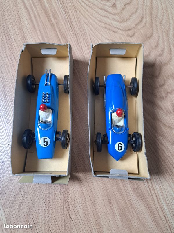 Carrera Universal Ferrari ZU VERKAUFEN! - DE