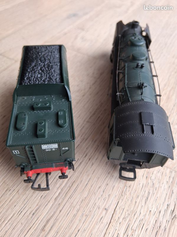 JOUEF locomotive vapeur 141 R 416 vert/noir tender charbon