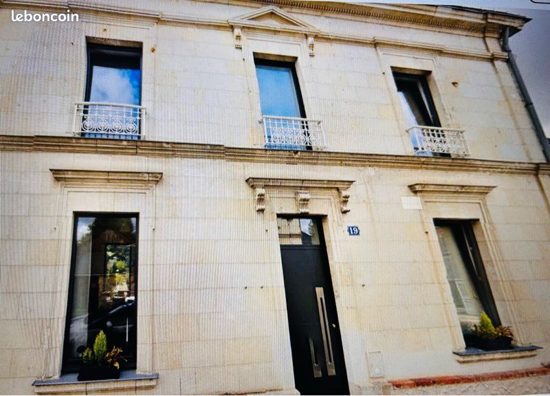 Maison 5 pièces 155 m² · à Longué-Jumelles · 155 m² · 325 000 €