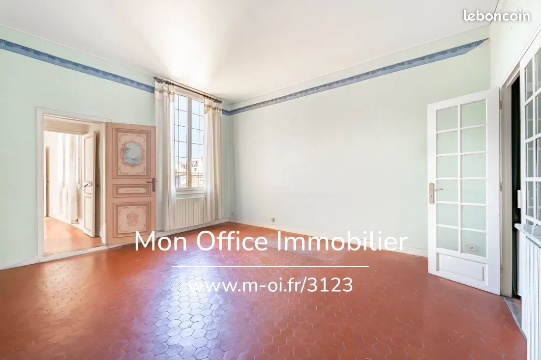 Appartement 3 pièces 70 m² · à Aix-en-Provence · 70 m² · 350 000 €