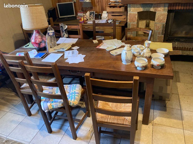 Vend table et 6 chaises (image 2)