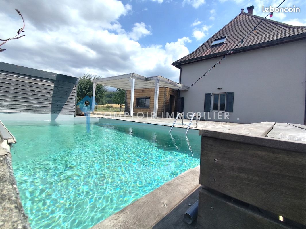 Maison 6 pièces 145 m² · à Montferrat · 145 m² · 449 000 €