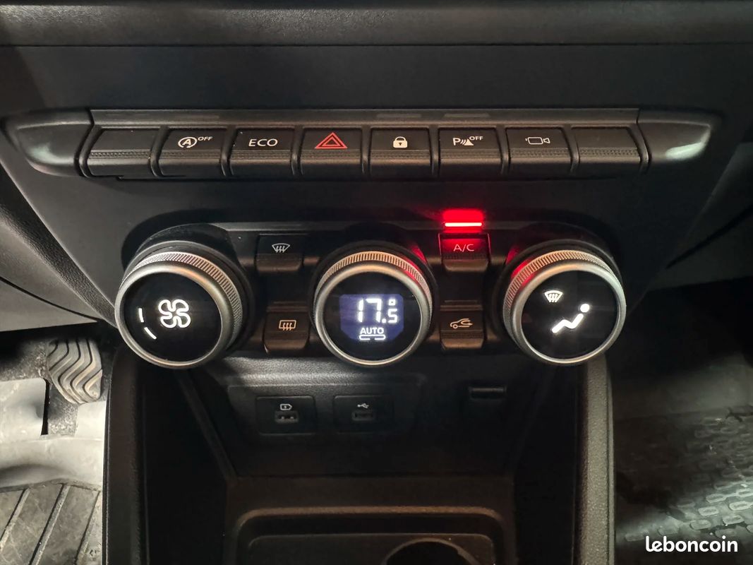 DACIA DUSTER 115cv 4x2-B Journey / CarPlay / Caméra 360° / Siège Chauffant / Roue de Secours (image 46)