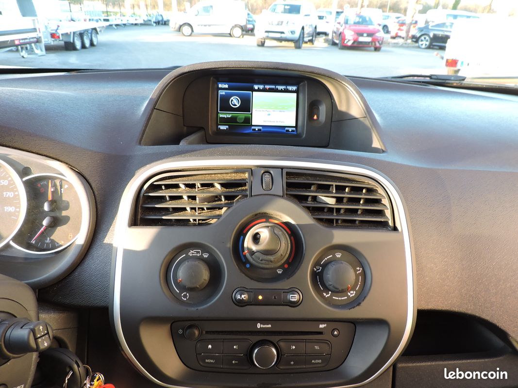 RENAULT KANGOO Express compact 1.5 Dci 75ch Extra R-link / 1ère main / TVA RECUPERABLE (image 8)