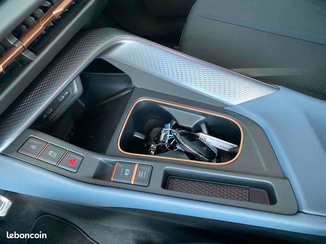 Cupra TERRAMAR 1.5 ETSI HYBRID 150CH V DSG7 (image 18)