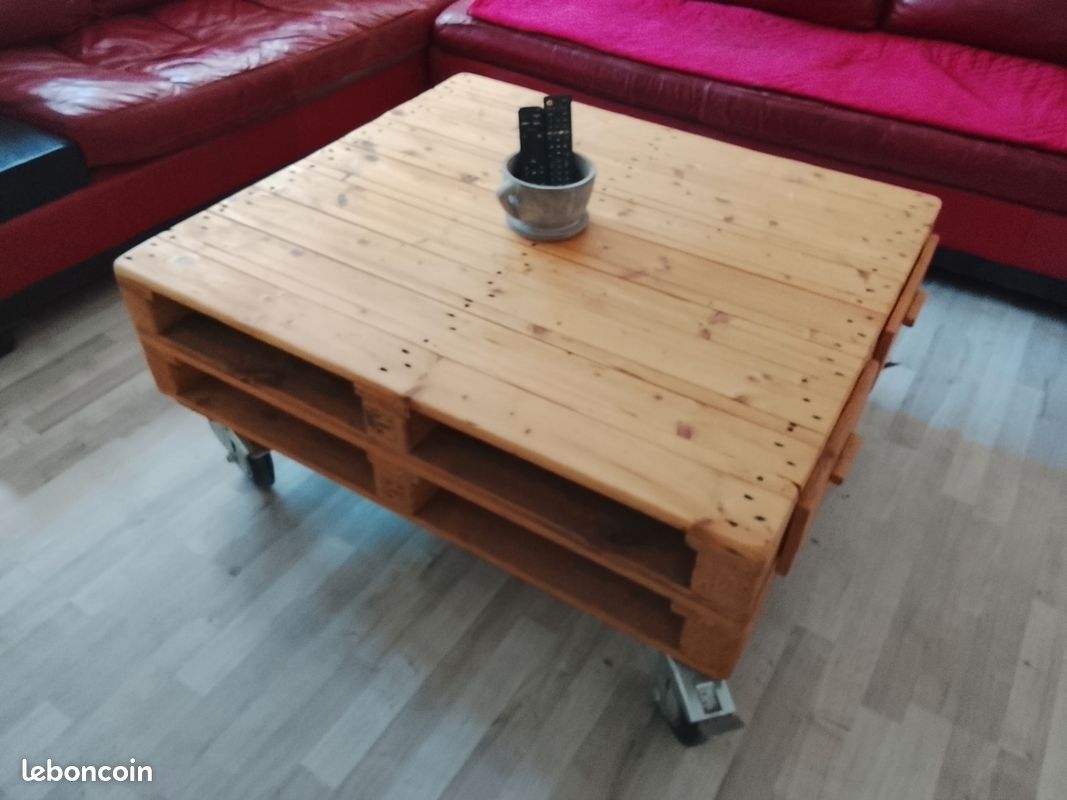 Table basse palette (image 2)