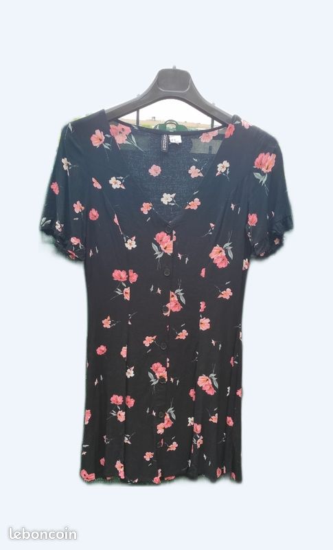 Robe à fleurs boutonnée H&M Vêtements