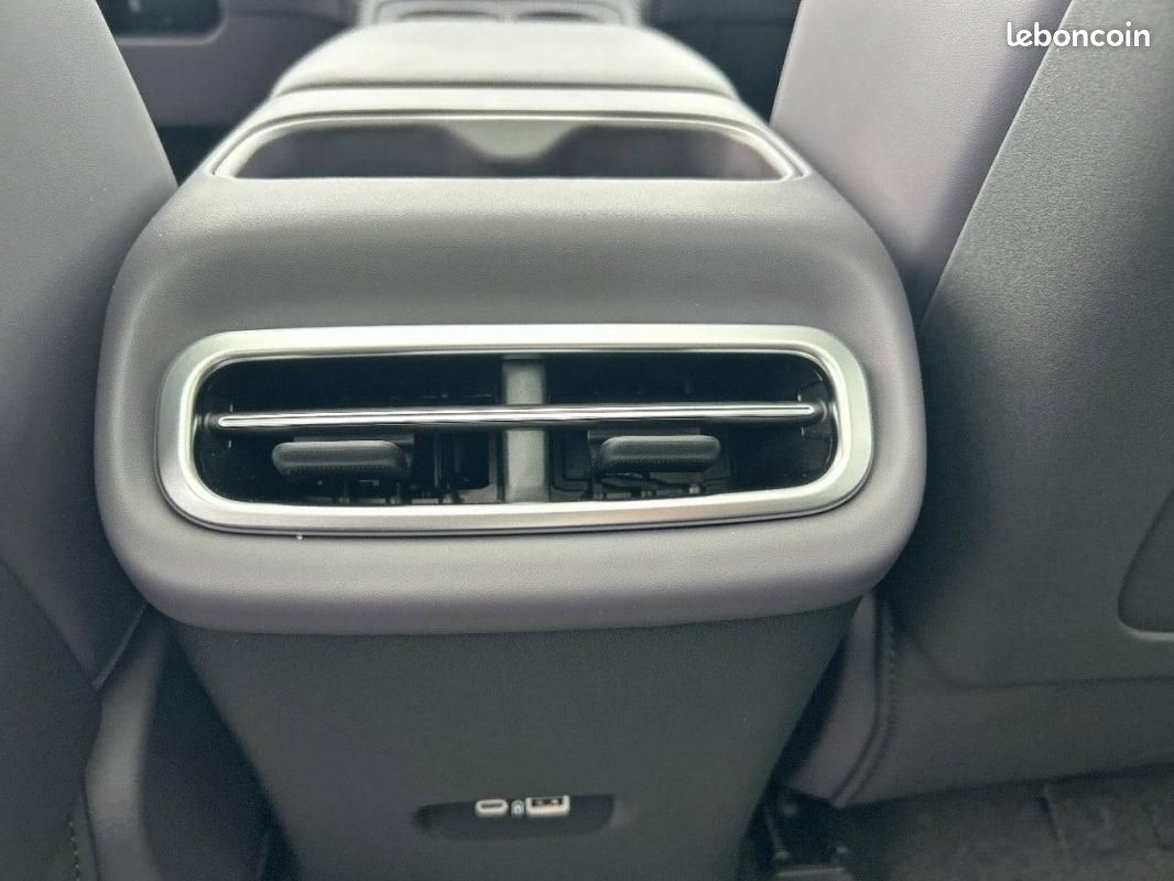 LEAPMOTOR C10 REEV 28.4 kWh - 158 kW Design (image 18)