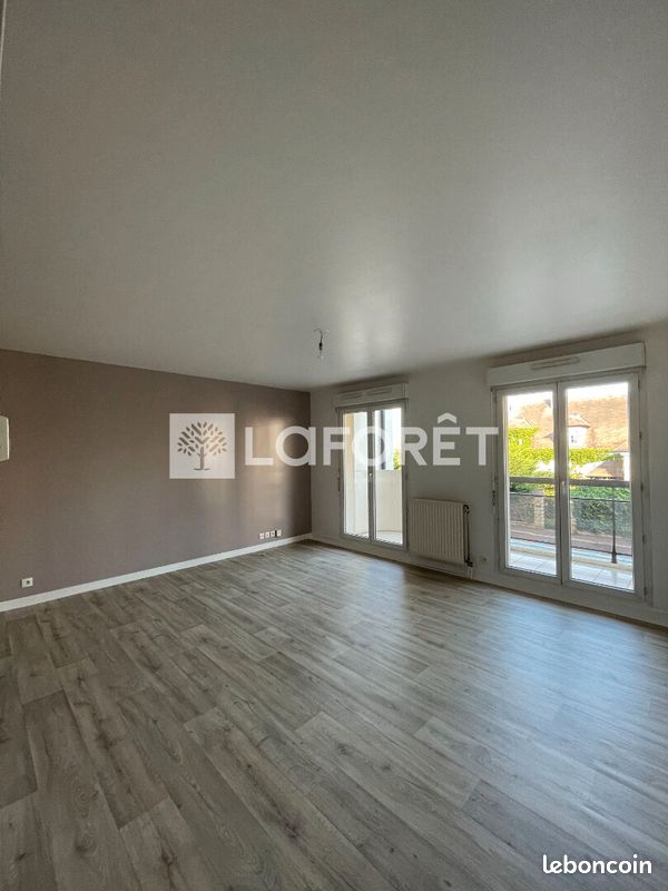 Appartement a louer pontault-combault - 3 pièce(s) - 65 m2 - Surfyn