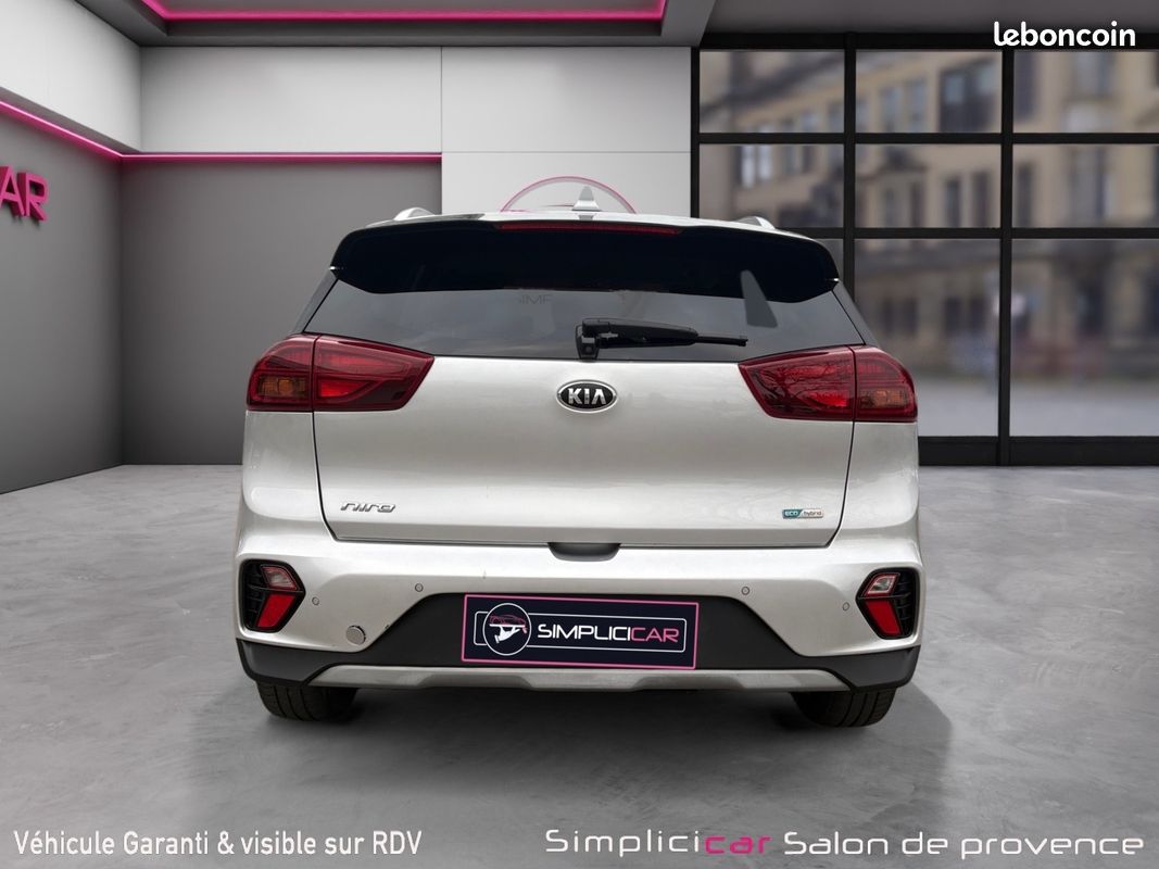 KIA NIRO 1.6 GDi Hybride 141 ch DCT6 / CAMÉRA / RADARS AV + AR / CAR PLAY /4 PNEUS NEUFS/GARANTIE KIA 2027 (image 4)
