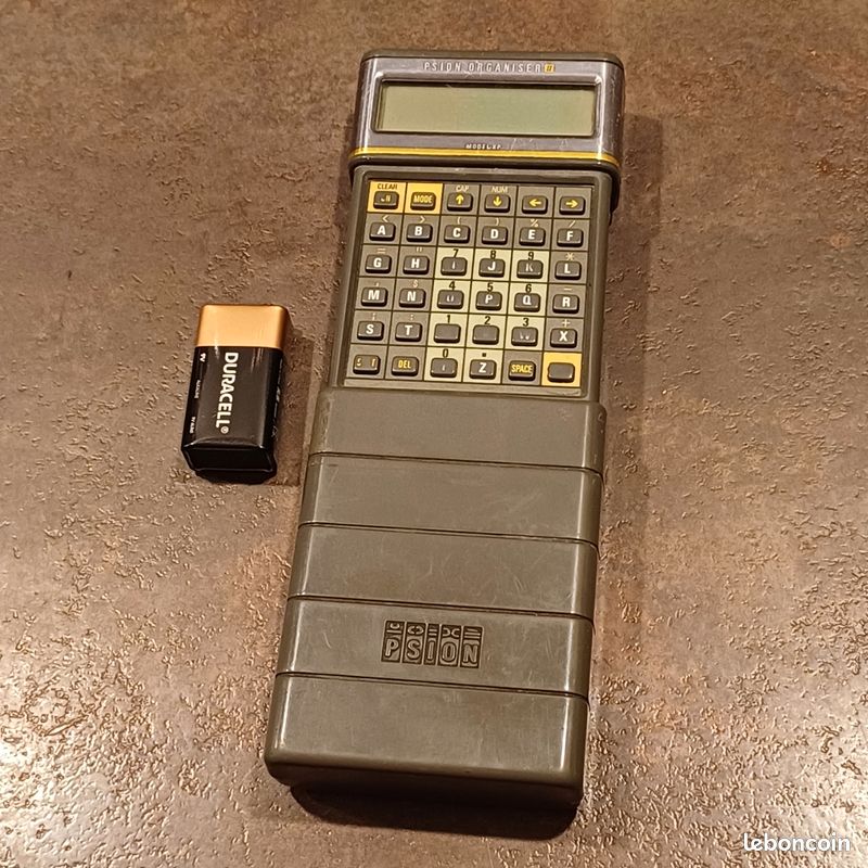 Psion Organiser II Model XP Vintage Avec Data Pak 32k Et Cordon, Bon état
