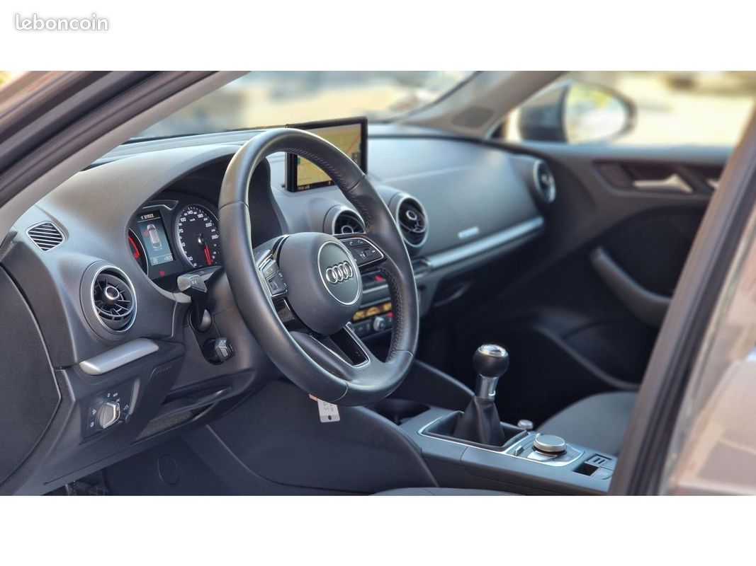 AUDI A3 Sportback 1.6 TDI - 110 Business Line (image 20)