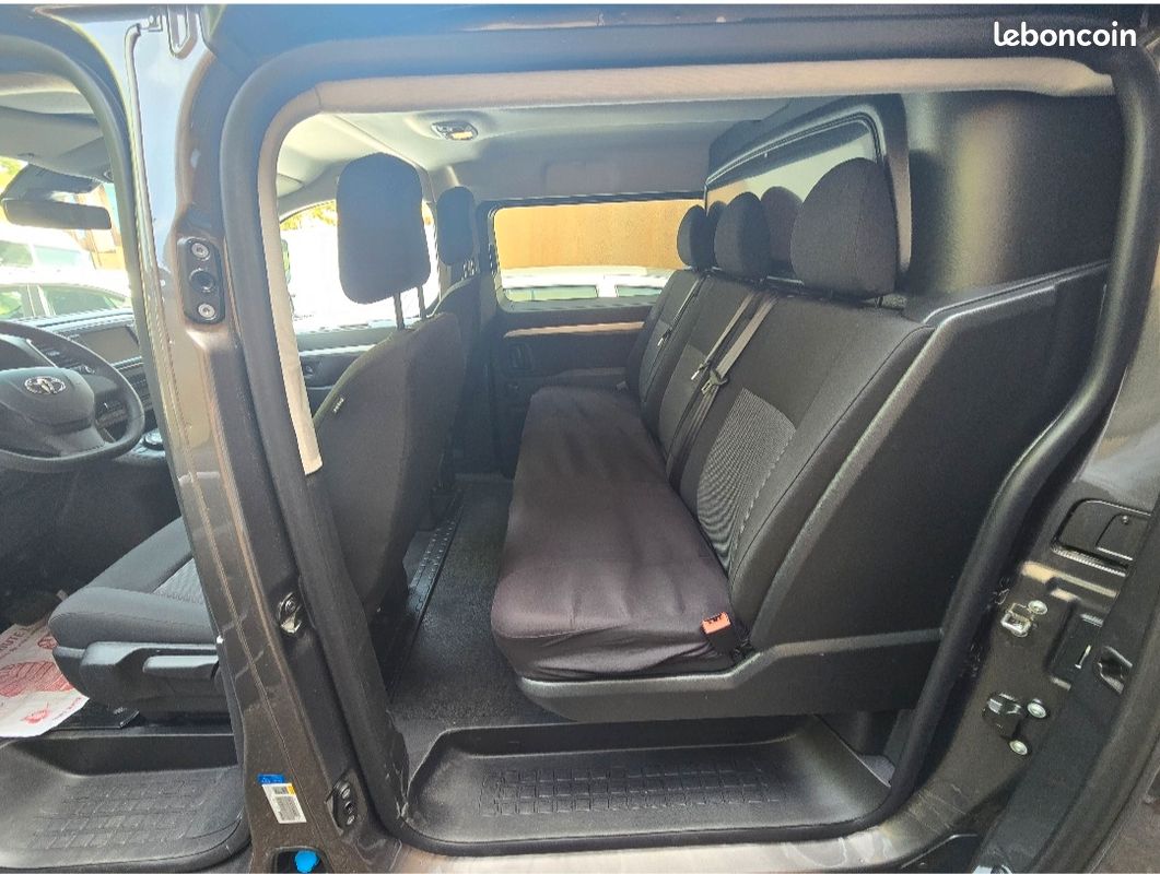 Toyota proace cabine approfondie (image 2)