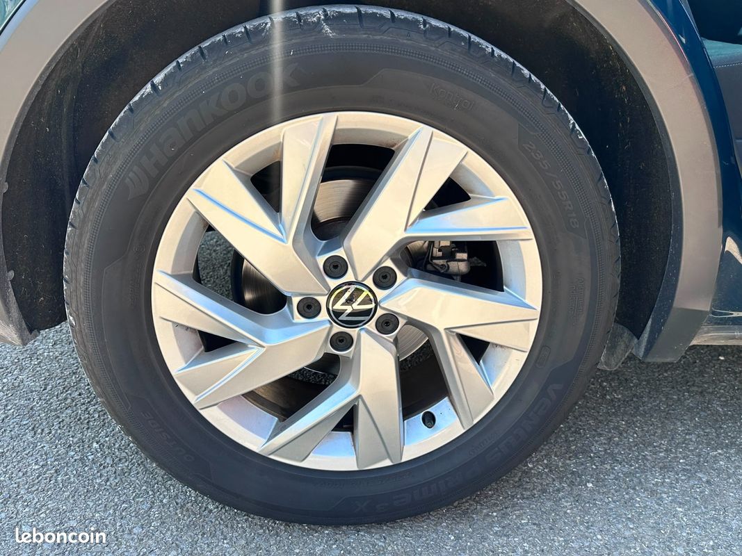 VOLKSWAGEN TIGUAN 2.0 TDI 150ch DSG7 Elegance/ GARANTIE 6 MOIS / DERNIER CT VIERGE (image 19)