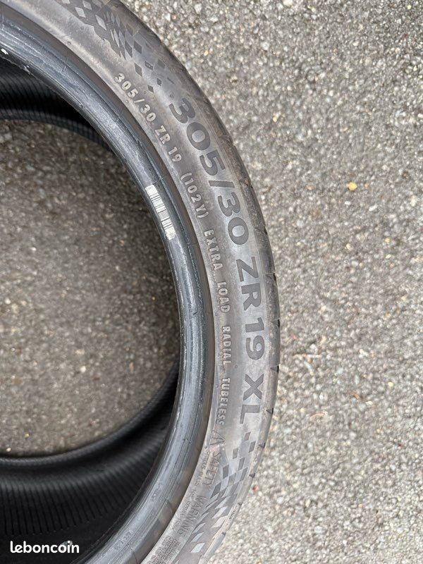 Pneus continental sport contact 7 (image 1)
