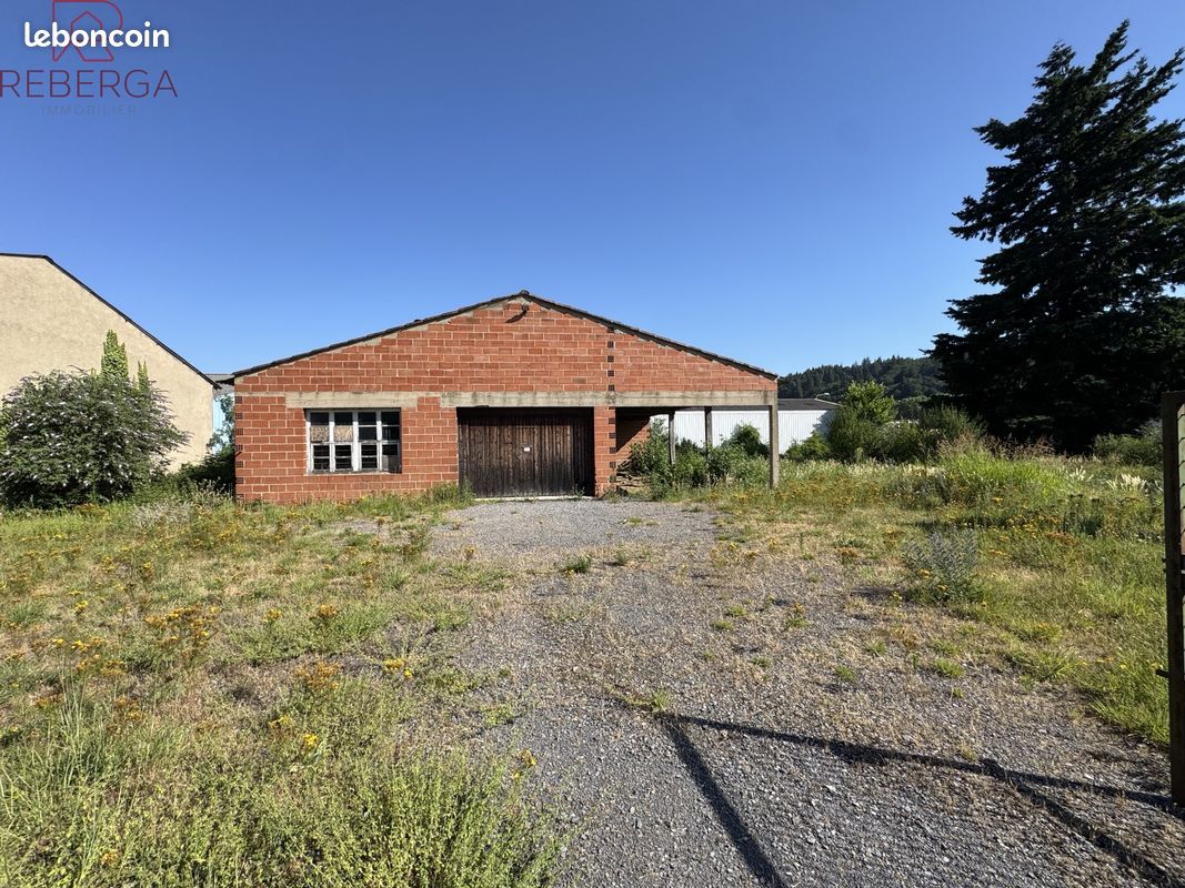 Parking 280 m² · à Mazamet · 280 m² · 109 000 €