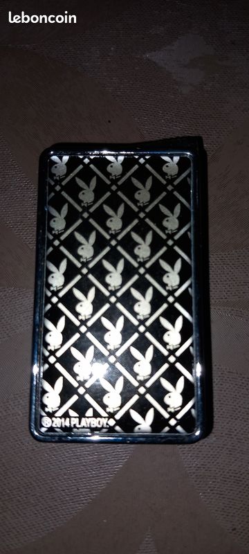 Briquet playboy (image 1)