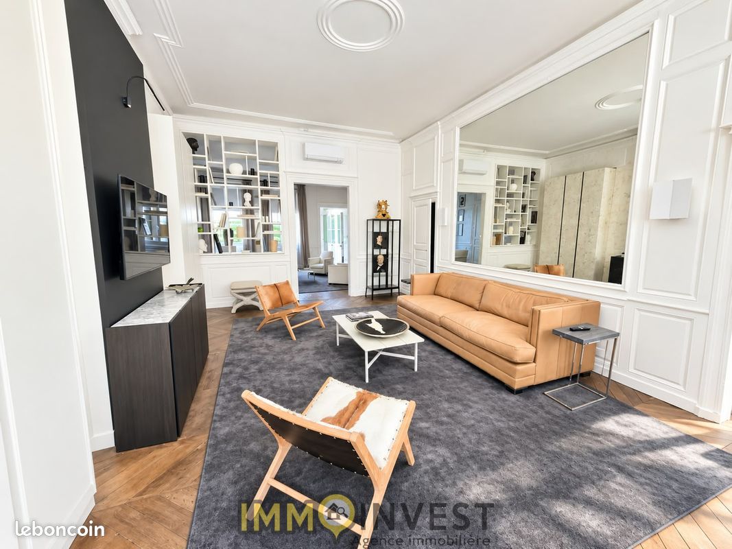 Appartement 4 pièces 163 m² · à Limoges · 163 m² · 290 000 €