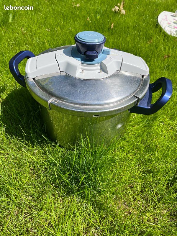 AUTHENTIQUE 8 L SEB Cocotte-minute Autocuiseur inox - Arts de la table
