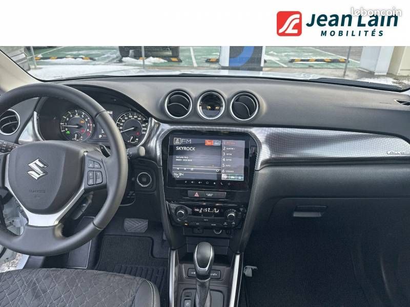 Suzuki Vitara 1.5 Dualjet Hybrid Allgrip Auto Style (image 29)