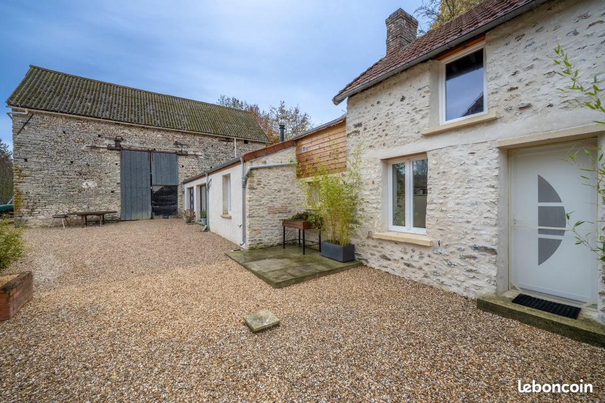 Maison 3 pièces 88 m² · à Cravent · 88 m² · 231 000 €