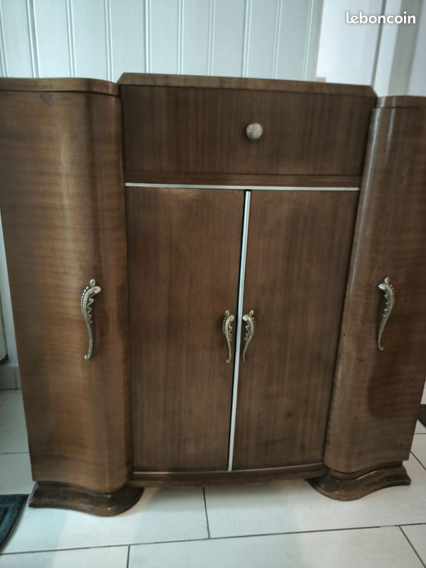 Meuble tourne-disque Hi Fi Design/One des années 1950 par ManuFrance sur France