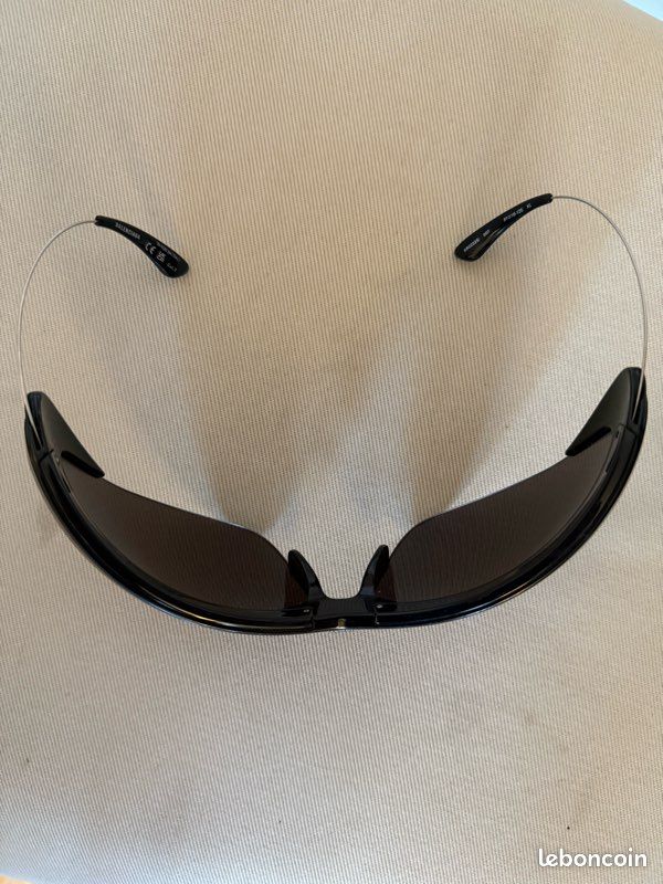 Lunettes soleil Balenciaga BB0232S 001 black grey (image 2)